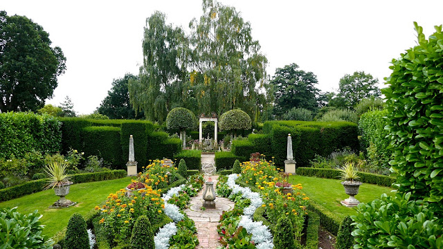 Jardín del aniversario