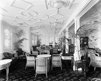 Salón de palmeras del transatlántico Olympic predecesor del Titanic