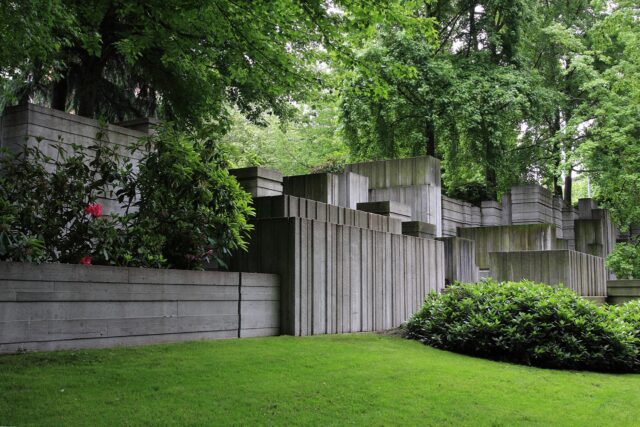 Freeway Park y el resurgir de la plaza urbana